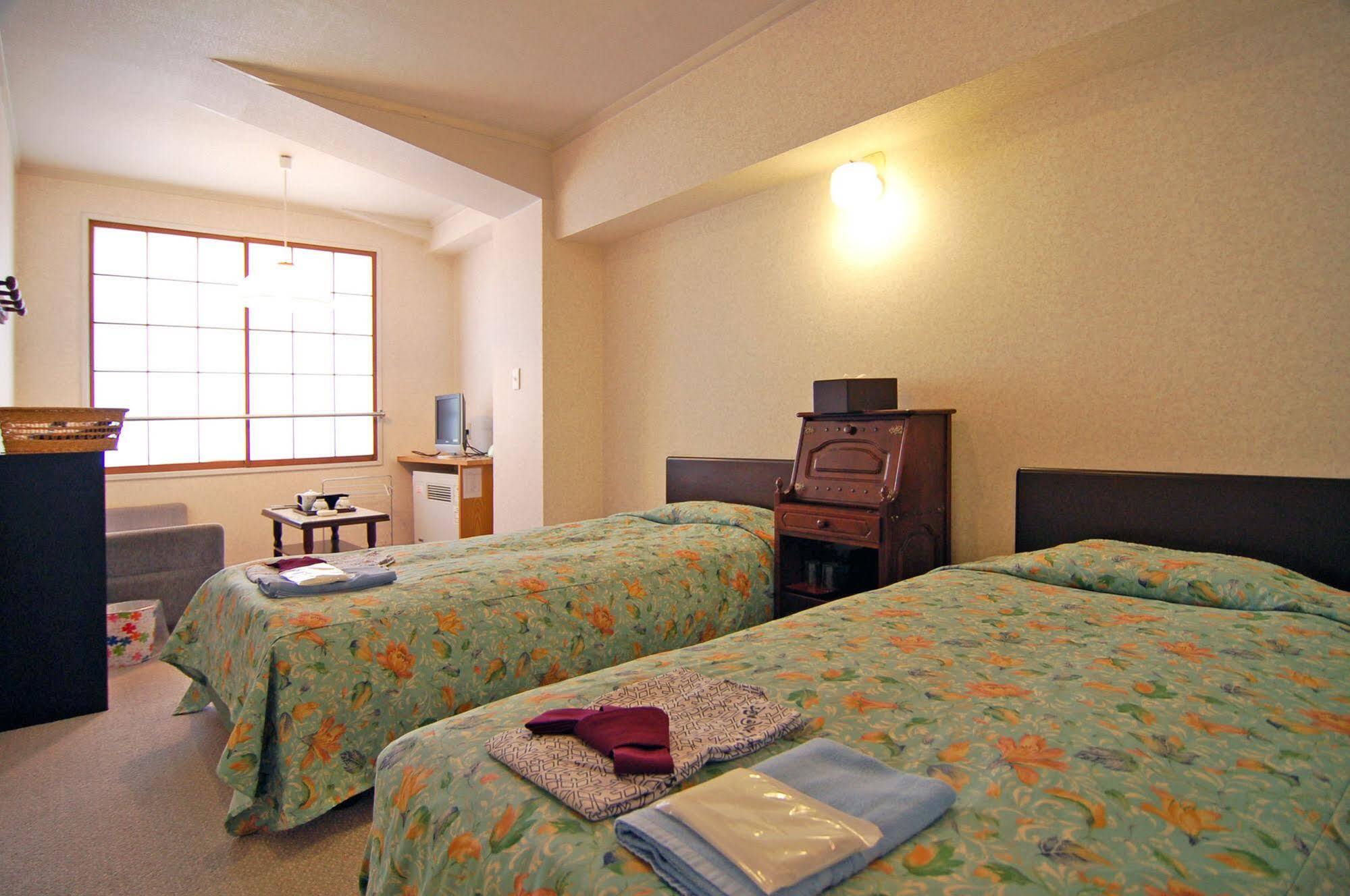 Diamond Shiga Hotel Yamanouchi  Exterior photo